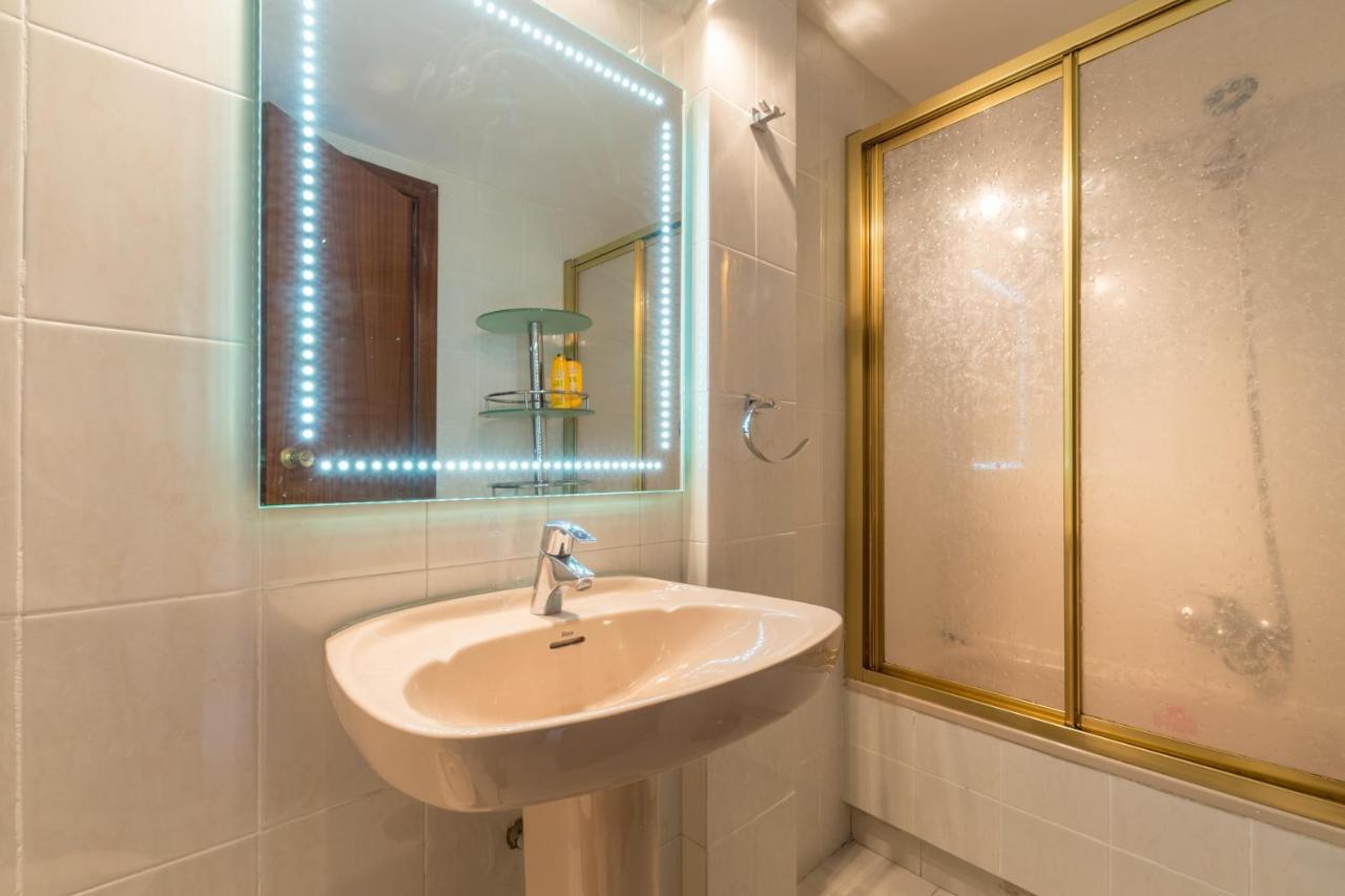 Rooms Salomons By Easybnb Alcalá de Henares Esterno foto